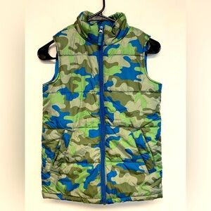 Lands End Kids Camouflage Puffer Vest Size 8